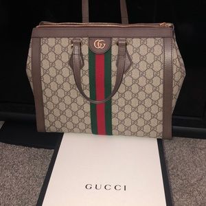 Gucci Ophidia GG Medium Tote